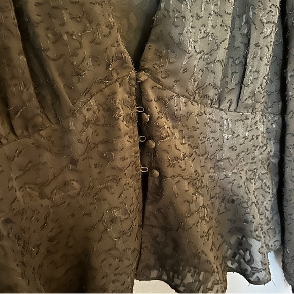 French Connection black front button blouse | size xl - Picture 6 of 7